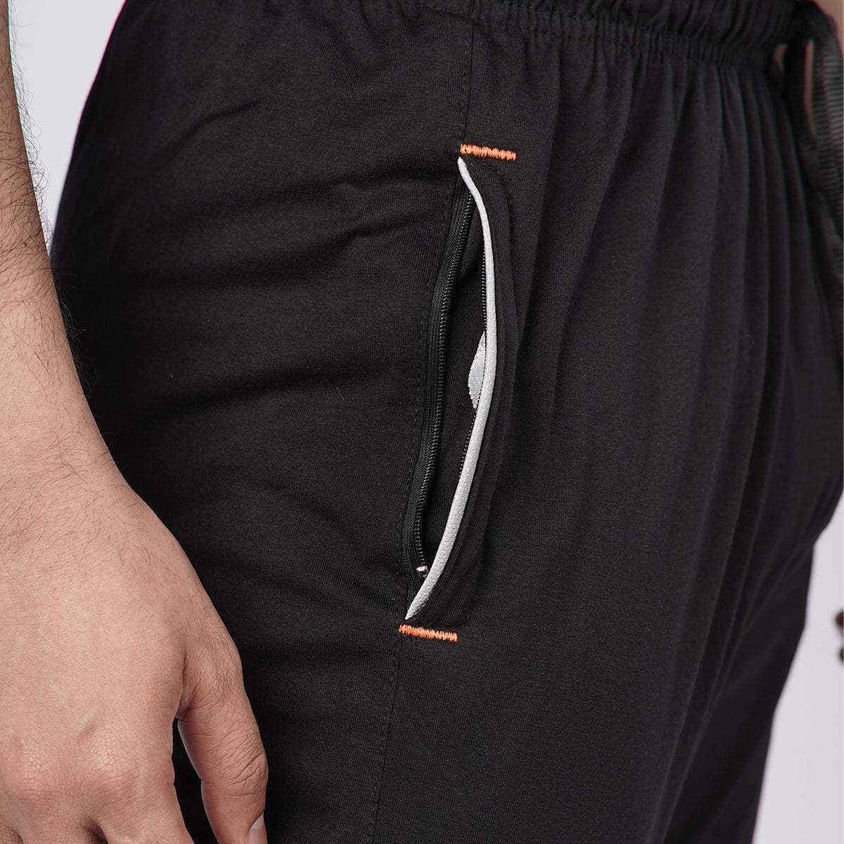 Men Solid Slim Fit Trackpants